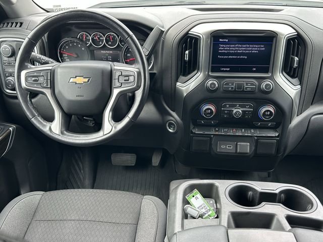 Used 2021 White Chevrolet LT image 11