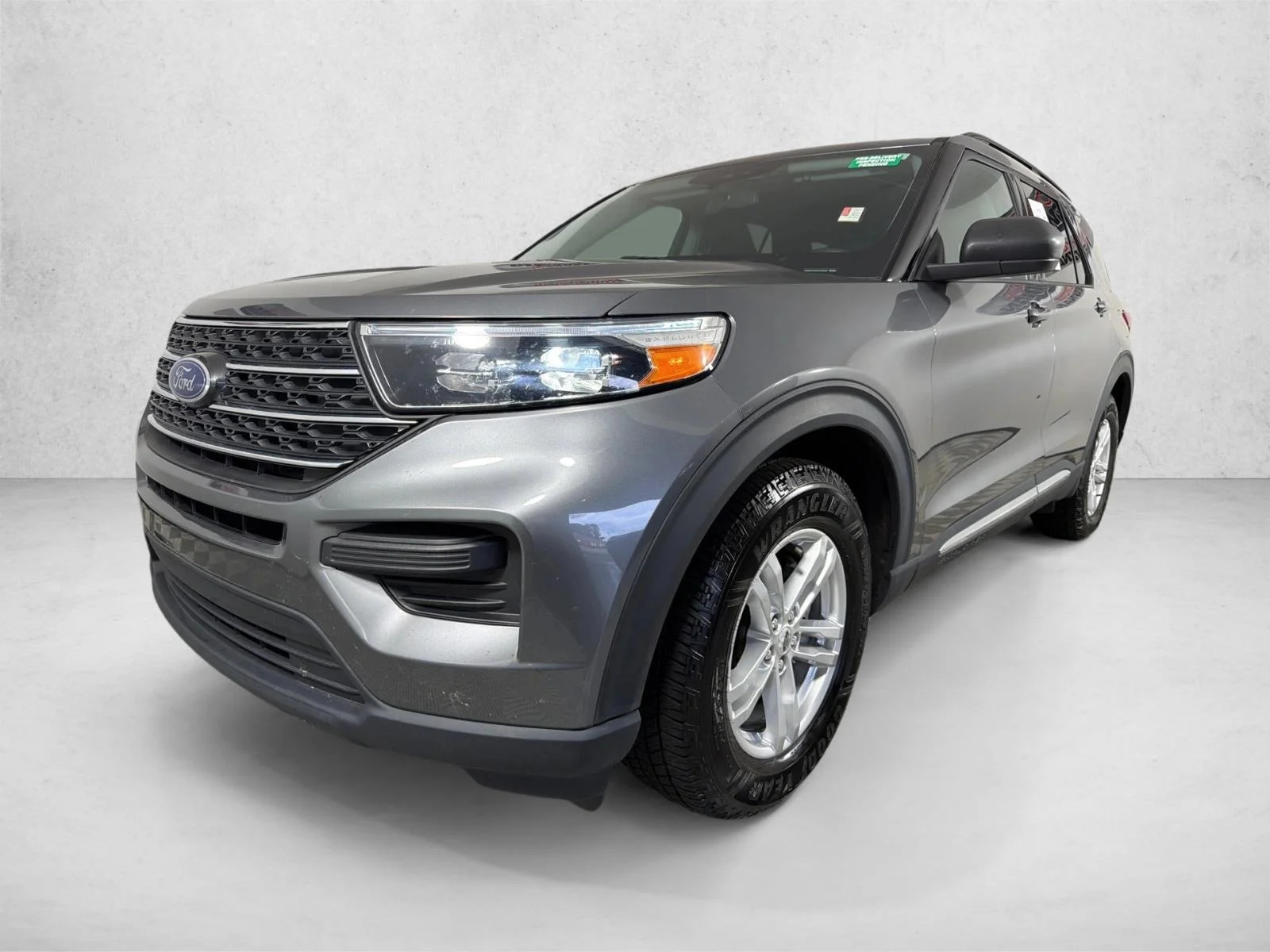 Used 2023 Carbonized Gray Metallic Ford XLT image 7