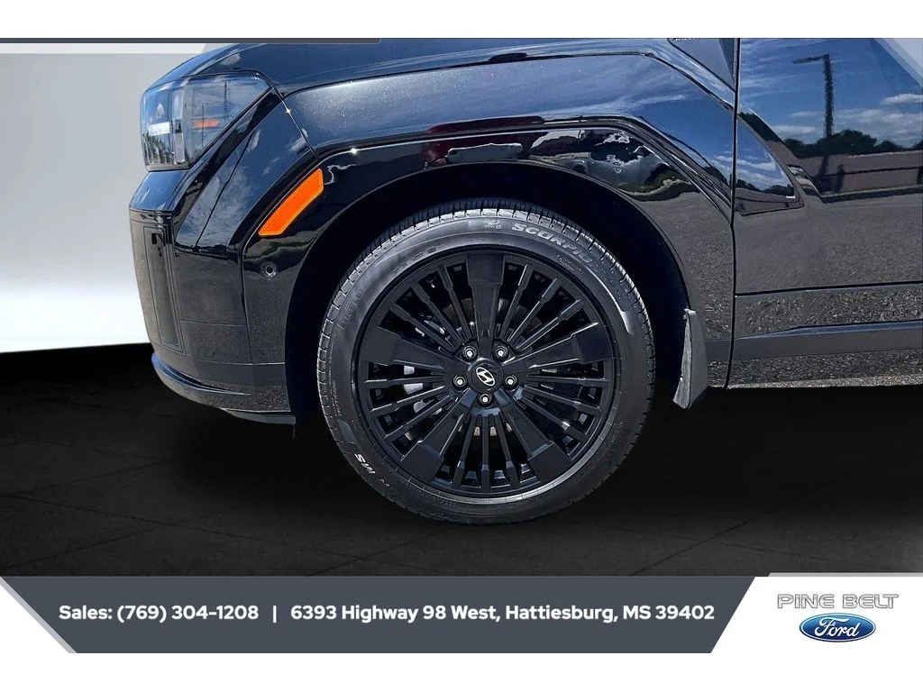 Used 2025 Phantom Black Hyundai Calligraphy image 7