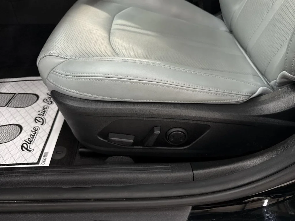 Used 2024 Ebony Black Kia EX image 13