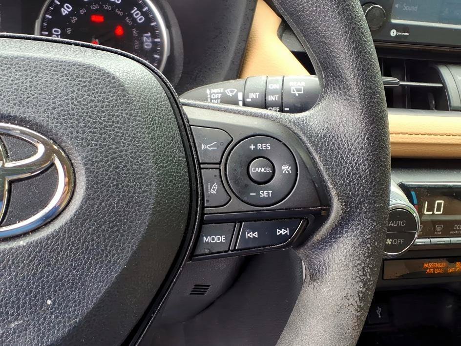 Used 2022 Lunar Rock Toyota XLE image 24