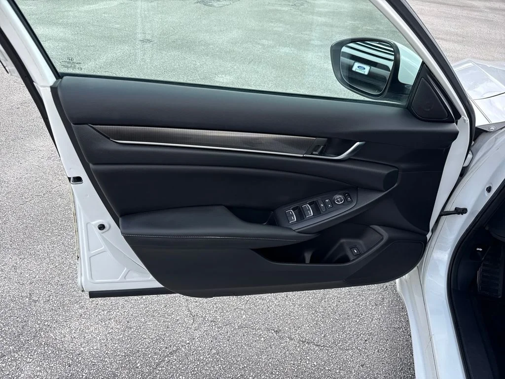 Certified Used 2019  Honda Sport image 13