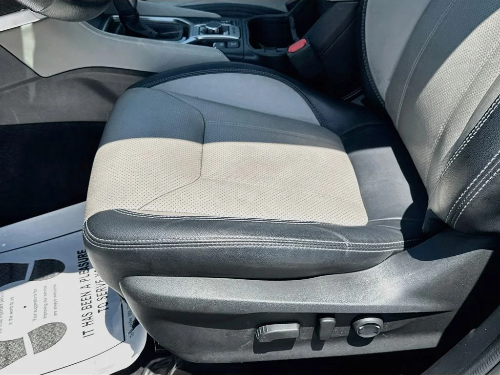Used 2021 Green Subaru Limited image 23
