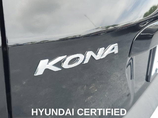 Used 2023 Black Hyundai SEL image 8