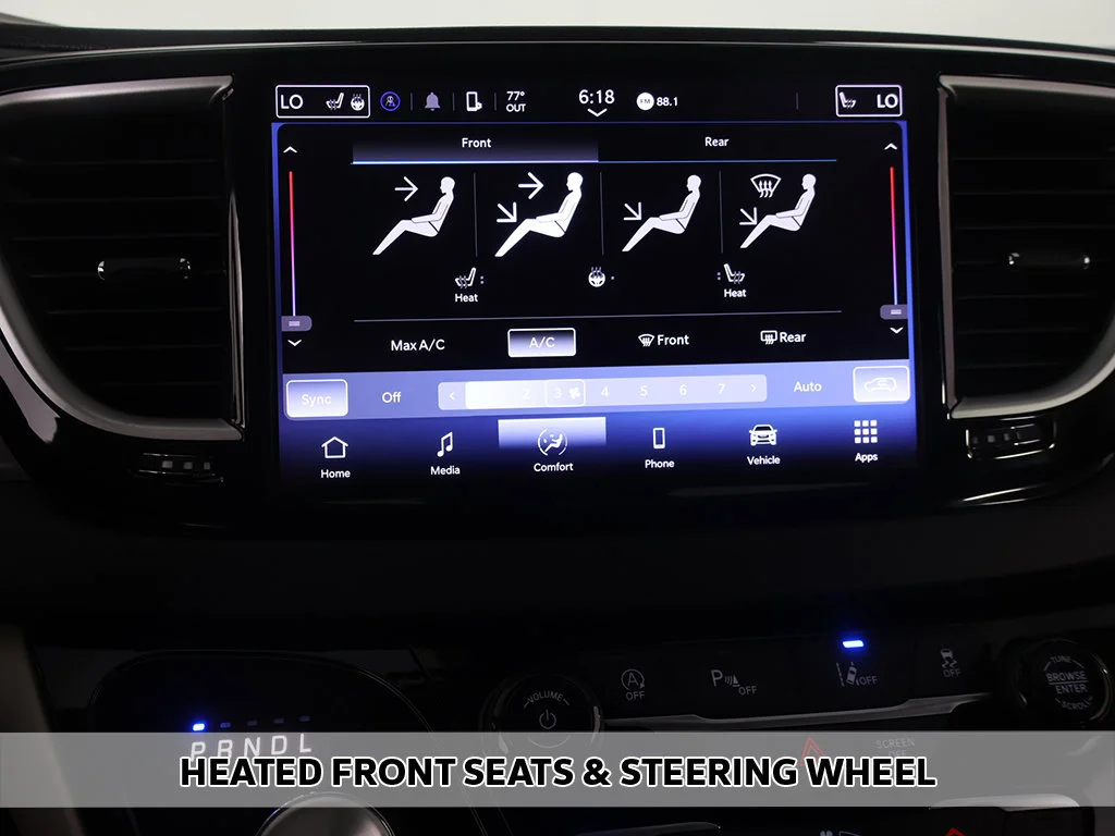 Used 2024 Silver Mist Clearcoat Chrysler Touring L image 8