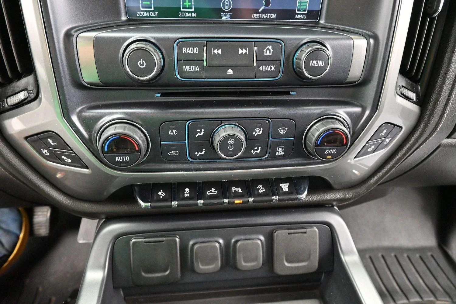 Used 2019 Black Chevrolet LTZ image 25