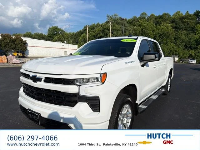 Used 2026 Summit White Chevrolet RST image 1