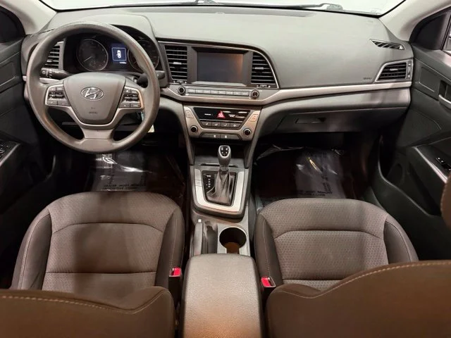 Used 2018 White Hyundai SEL image 28
