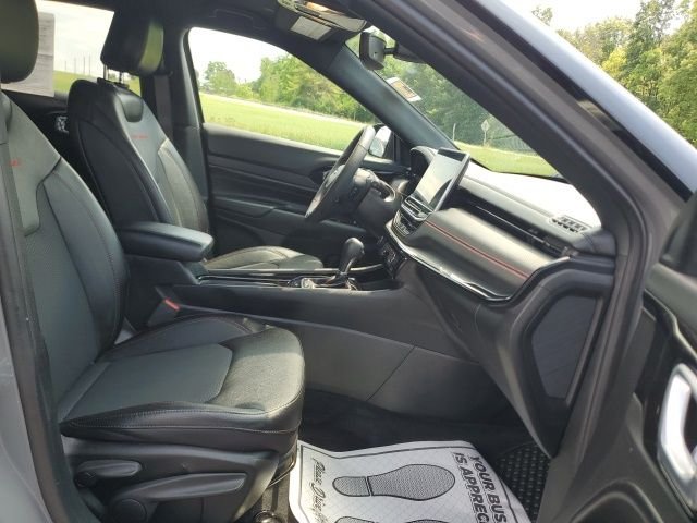 Used 2023 Gray Jeep Trailhawk image 23
