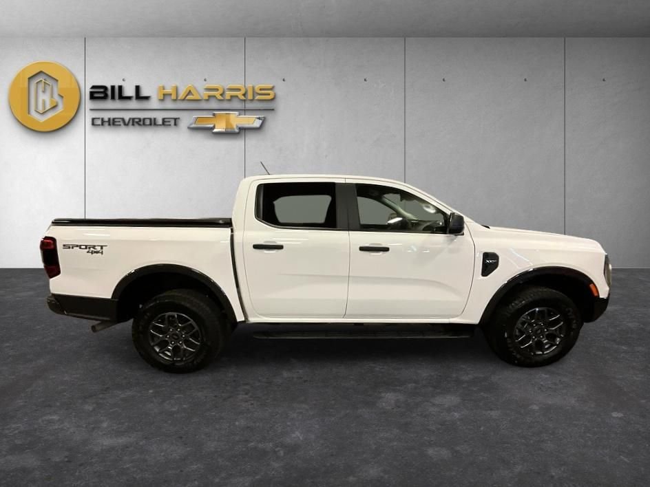 Used 2024 White Ford XLT image 10