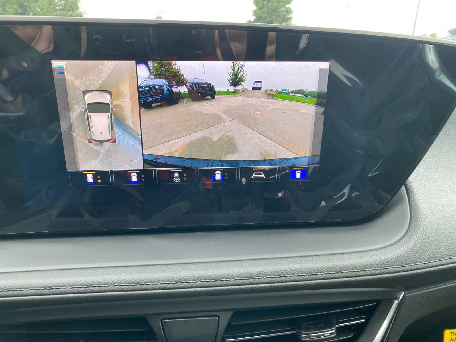 2026 Buick Encore GX Sport Touring - Photo 14
