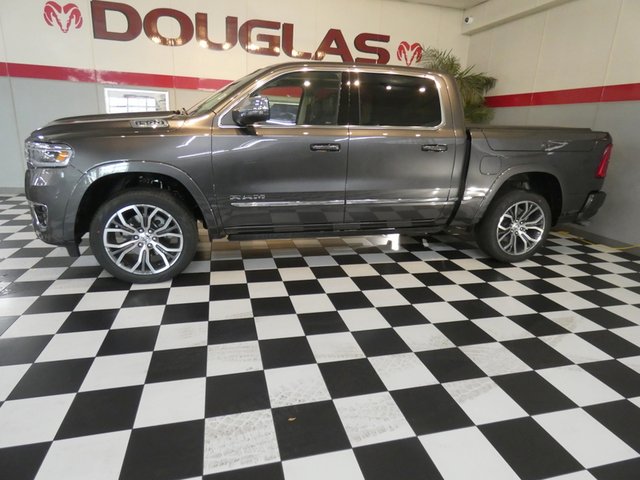 2026 RAM 1500 Tungsten Crew Cab 5'7