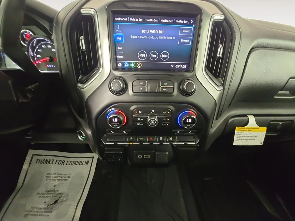 2021 Chevrolet Silverado 1500 LT - Photo 13