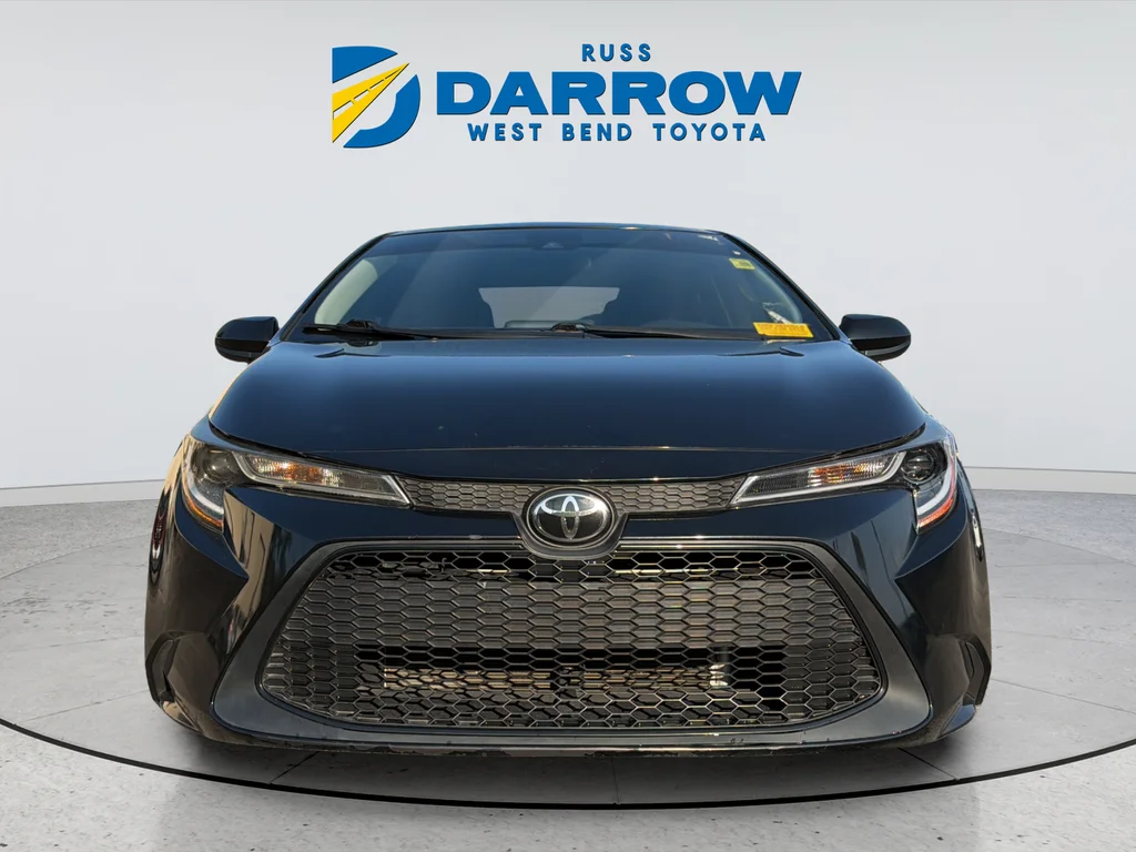 Used 2022 Black Toyota LE image 8