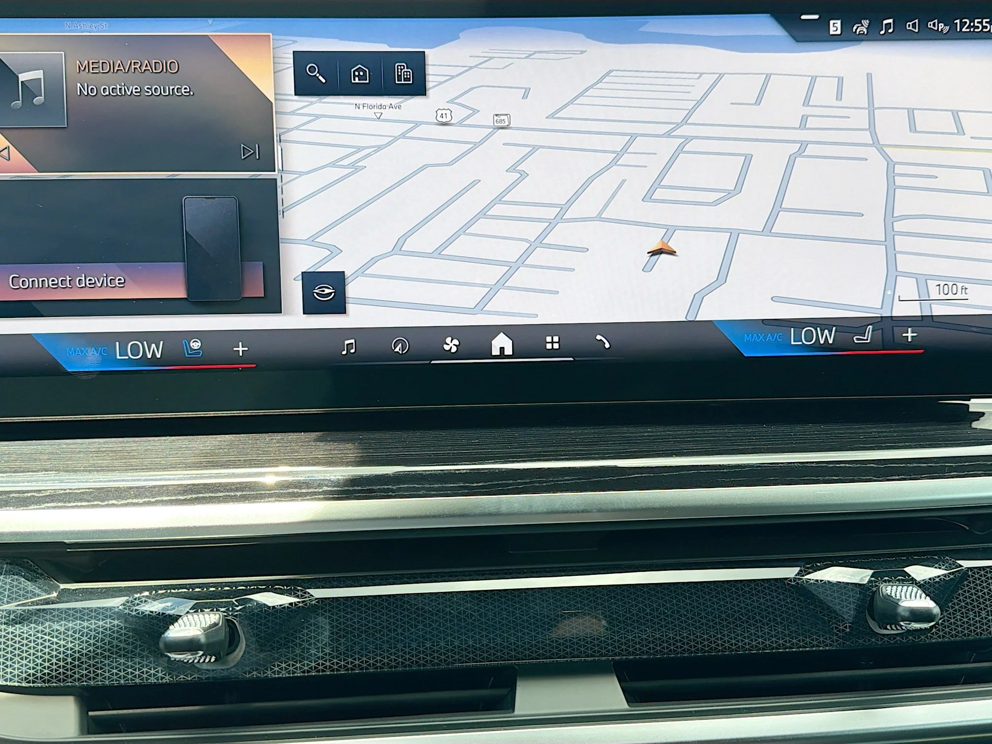 New 2026 Brooklyn Grey Metallic BMW xDrive50e image 27