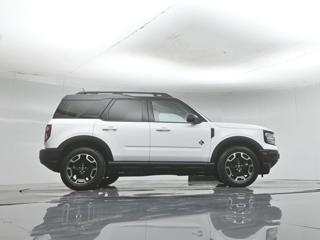 Used 2023 White Ford Outer Banks image 51