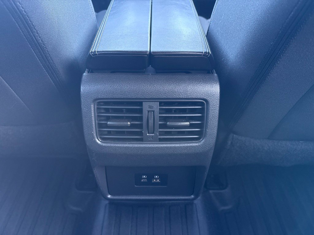 Used 2022 Gun Metallic Nissan SV image 27