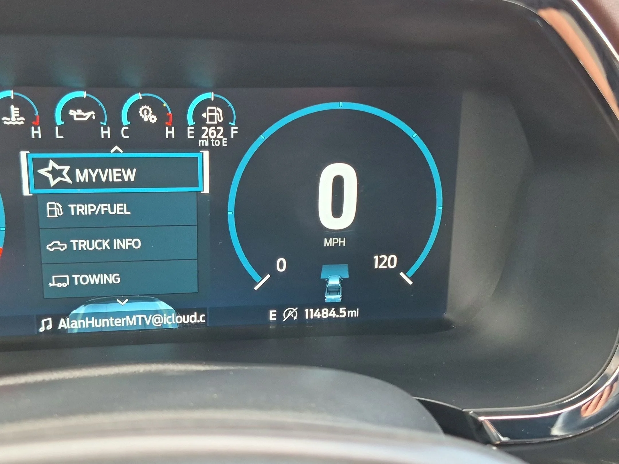 Used 2021 Blue Metallic Ford LARIAT image 14