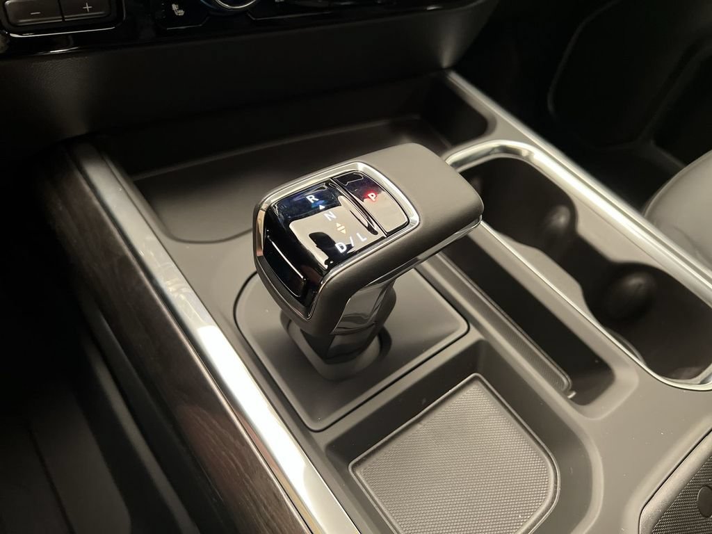 2026 Chevrolet Silverado 1500 LTZ - Photo 19
