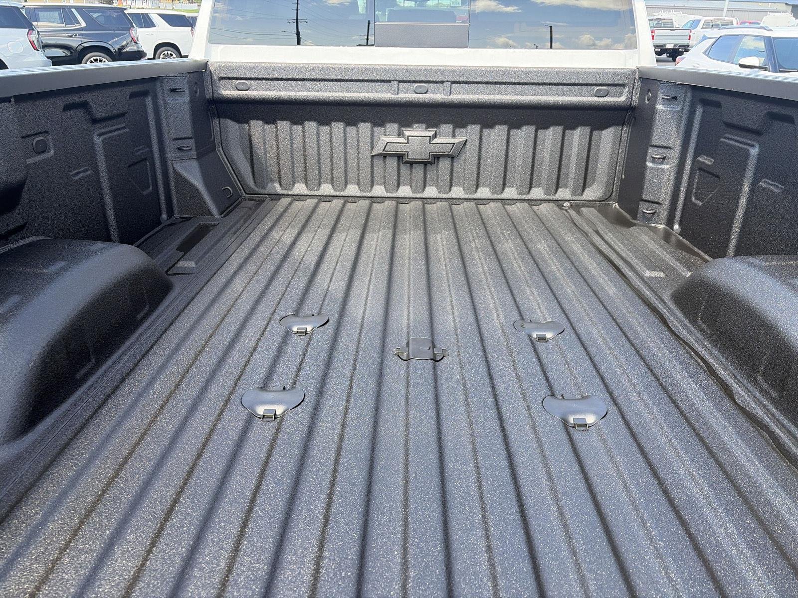 2026 Chevrolet Silverado 3500 HD High Country - Photo 9