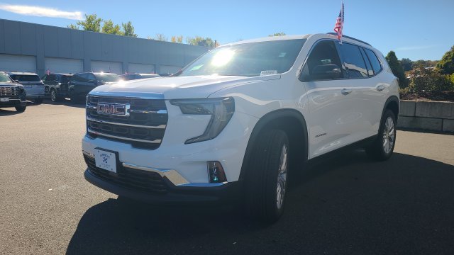 New 2027 Summit White GMC Elevation image 3