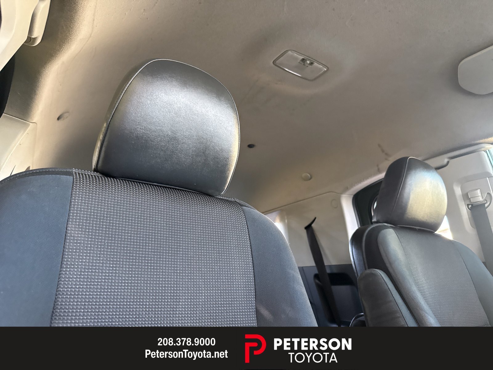 Used 2010  Toyota Base image 16