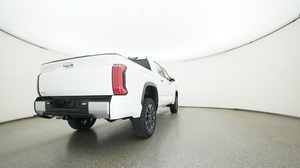Certified Used 2025 ICE CAP Toyota  image 38