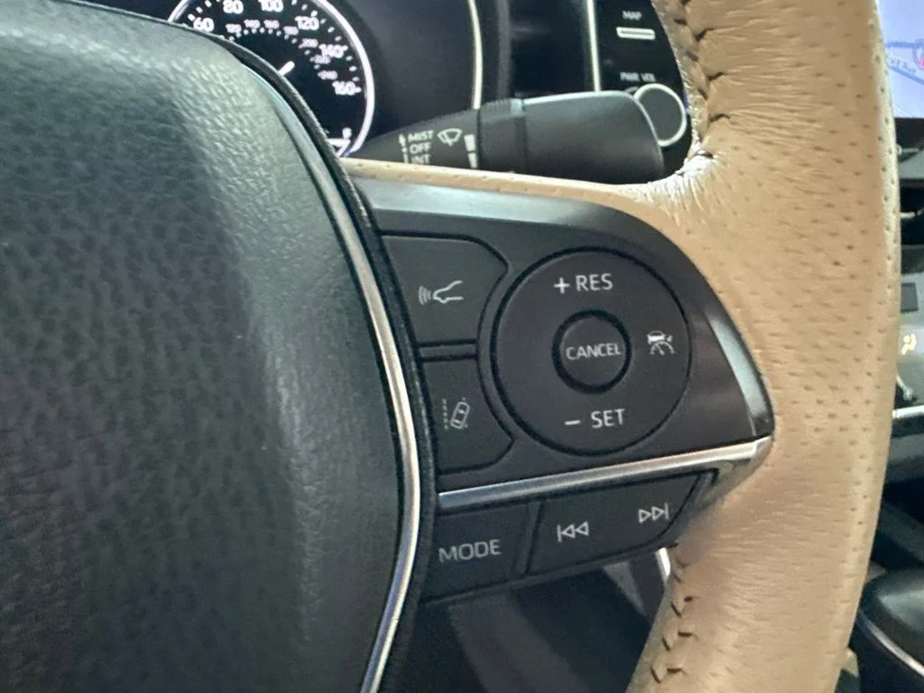 Used 2020 Pearl Toyota Limited image 19