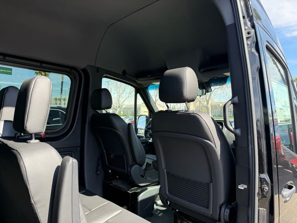 2025 Mercedes-Benz Sprinter Passenger Van Base - Photo 25