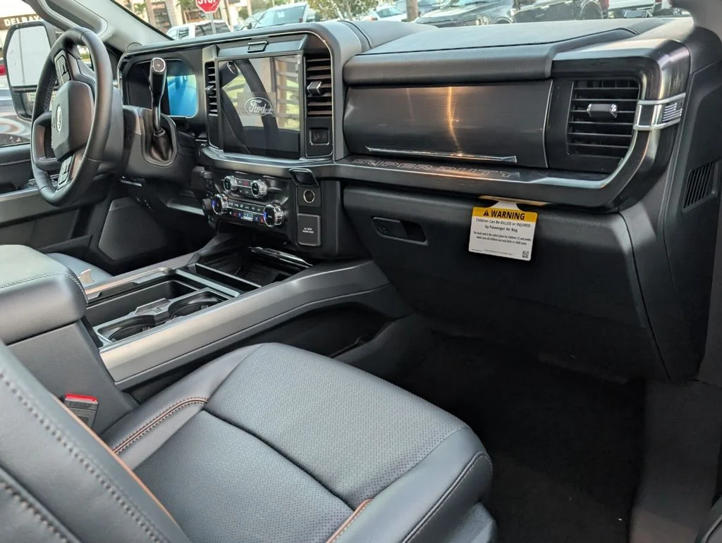 New 2026 Star White Metallic Tri-Coat Ford F-350® Lariat® image 15