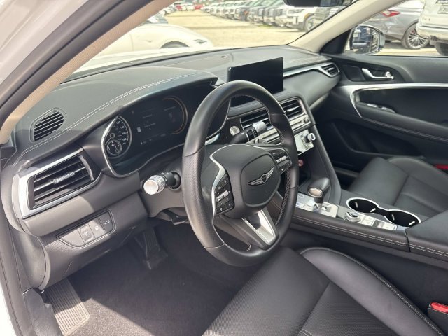 2026 GENESIS G70 Standard - Photo 17