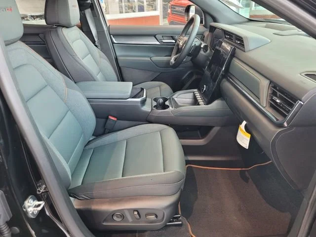 2026 GMC Terrain AT4 - Photo 15
