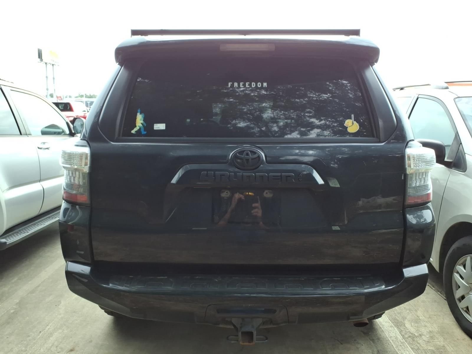 Certified Used 2022 Midnight Black Metallic Toyota SR5 image 7