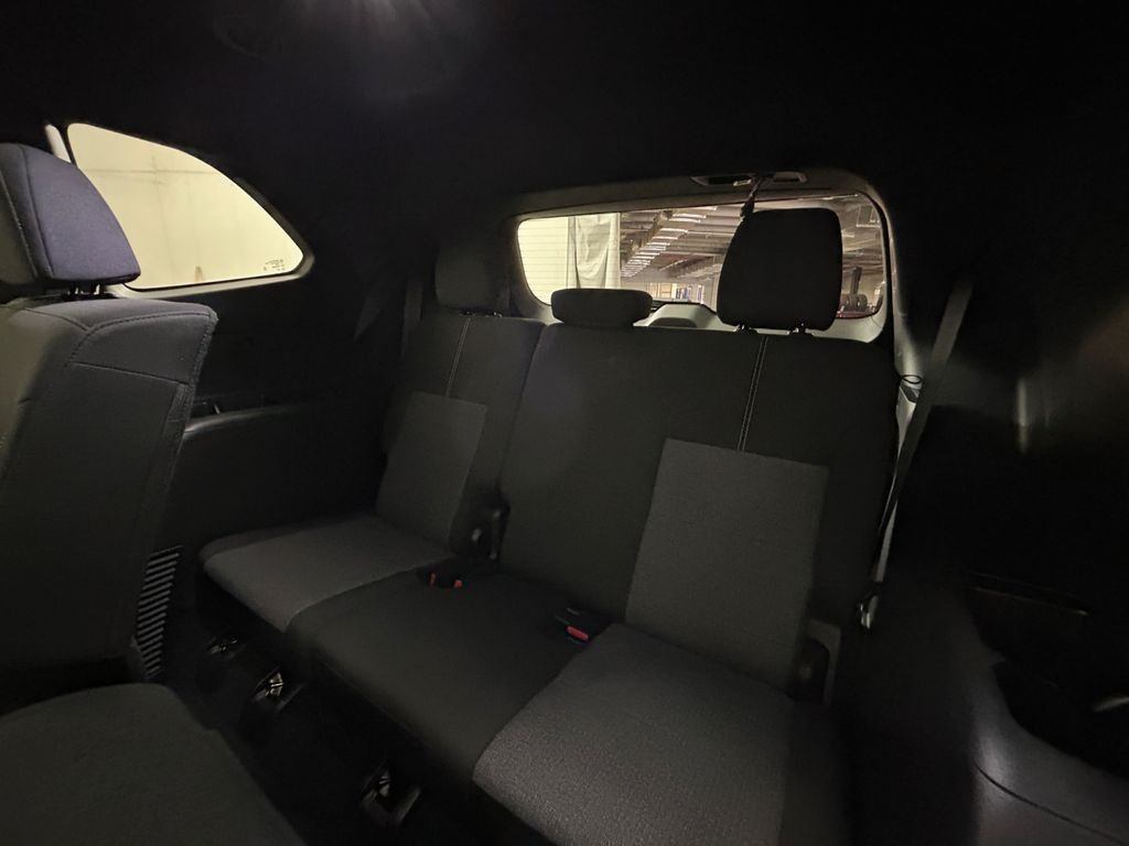 2025 GMC Acadia Elevation - Photo 19