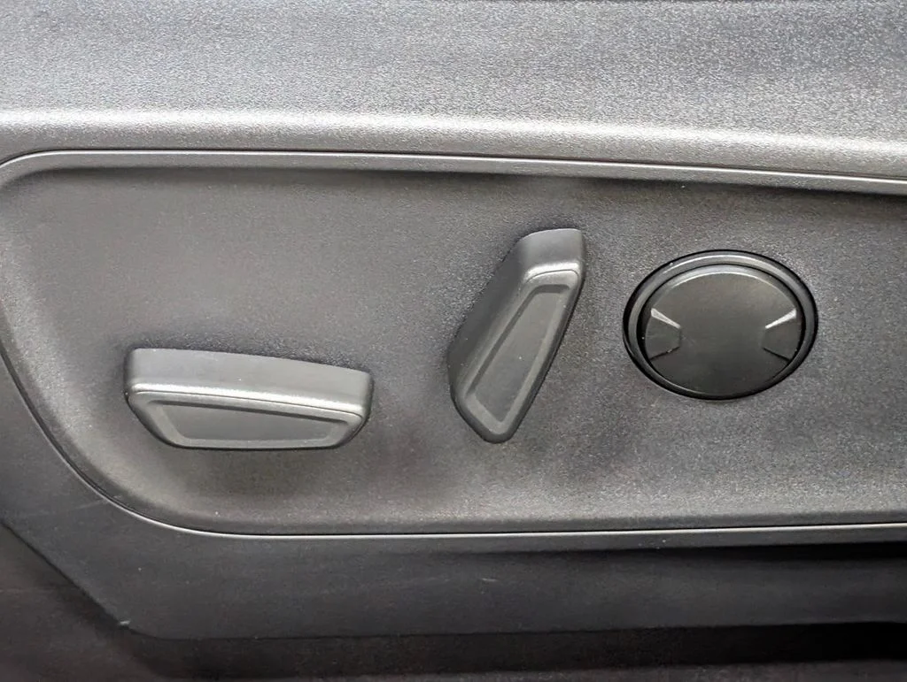 New 2026 Carbonized Gray Metallic Ford Big Bend® image 12