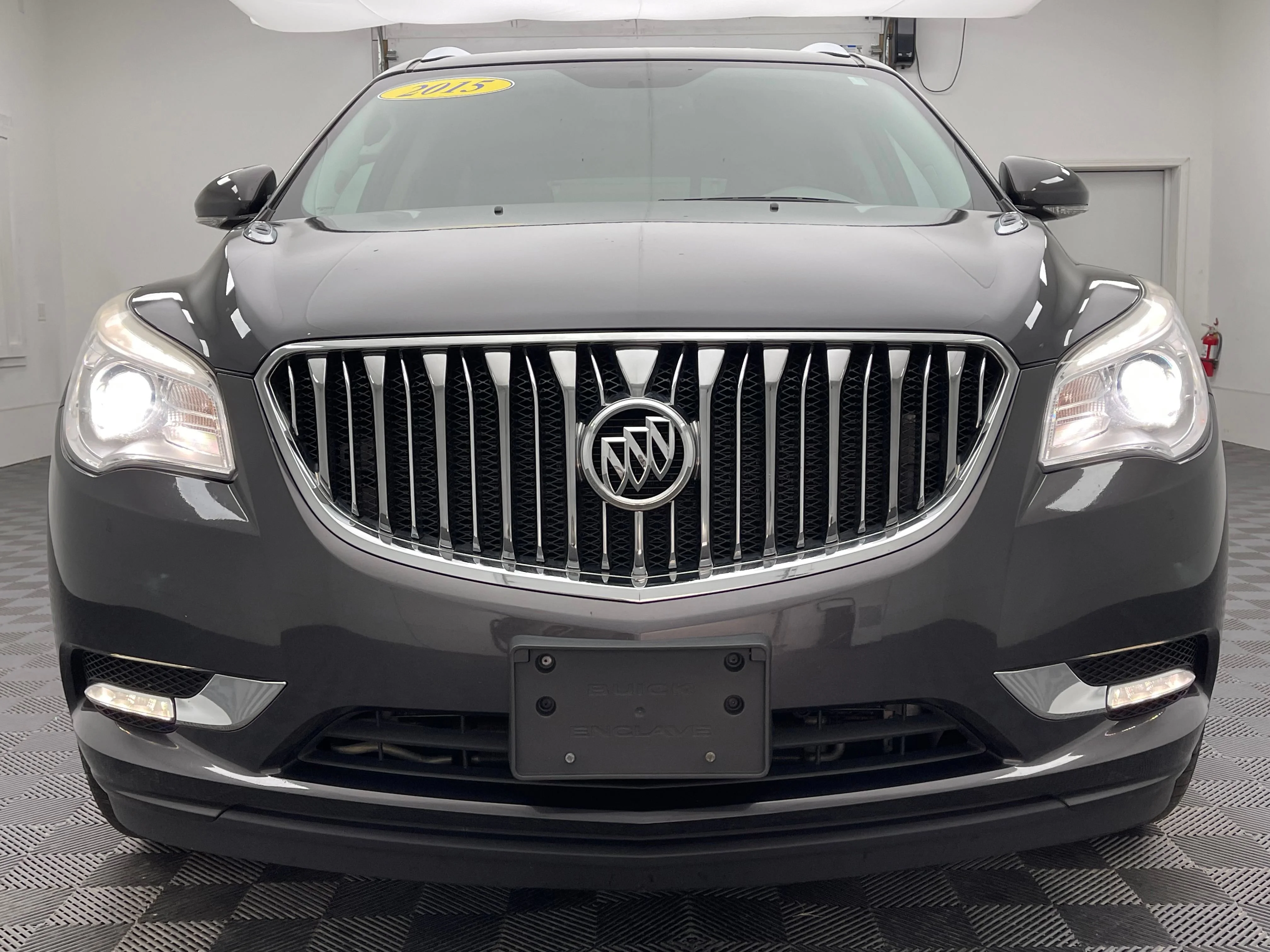 Used 2015 IRIDIUM METALLIC Buick Convenience image 12