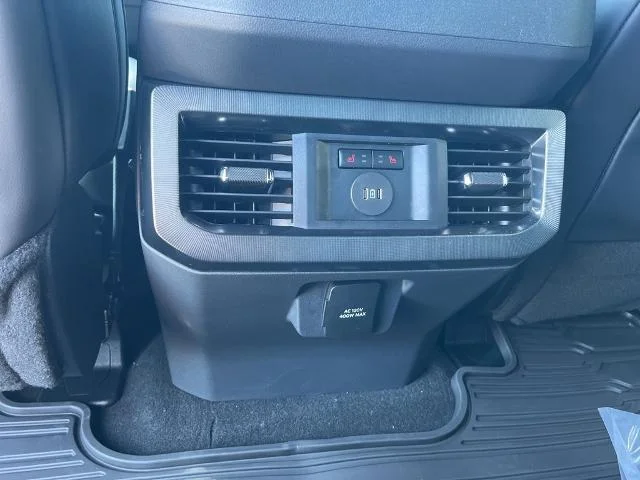 New 2026 Glacier Gray Metallic Tri-Coat Ford F-250® Platinum® image 44