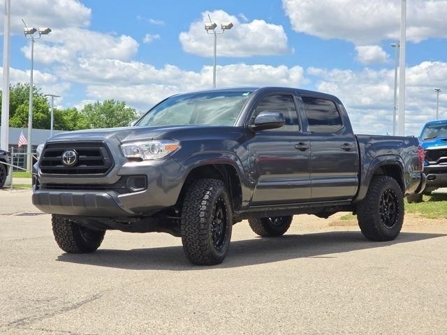 Used 2021 Magnetic Gray Metallic Toyota SR image 24
