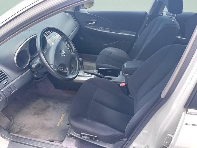 Used 2003 Cloud White Nissan S image 13