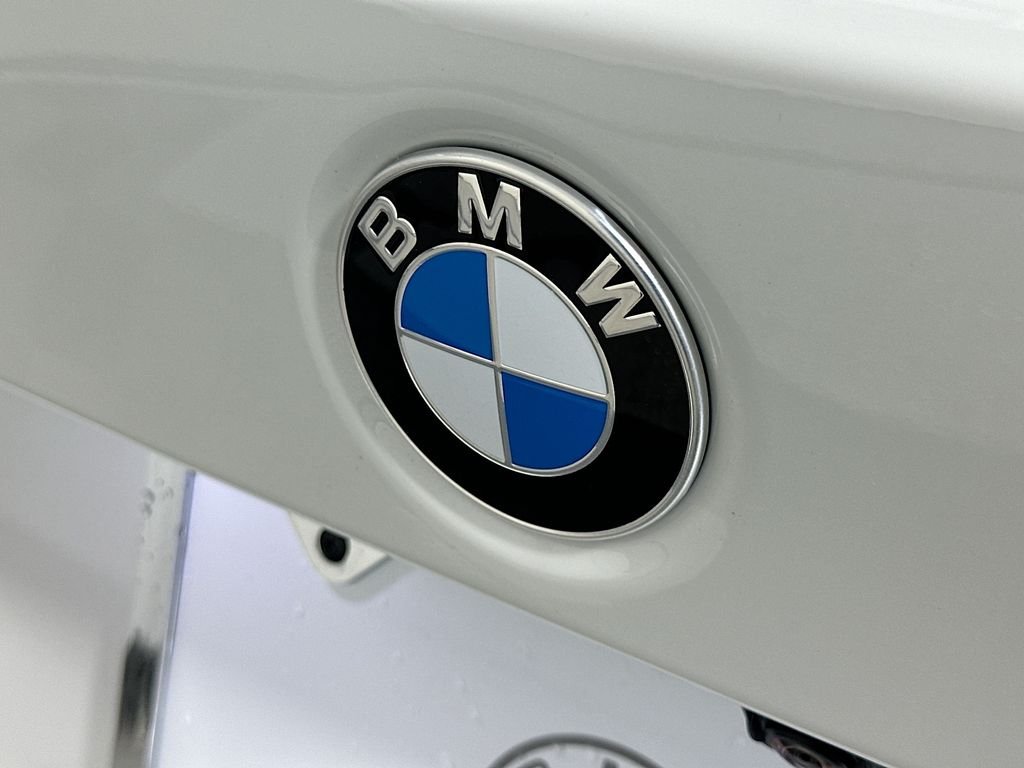 New 2026 Mineral White Metallic BMW M340i image 22