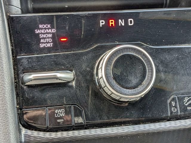 Used 2024 Silver Jeep 4xe image 24