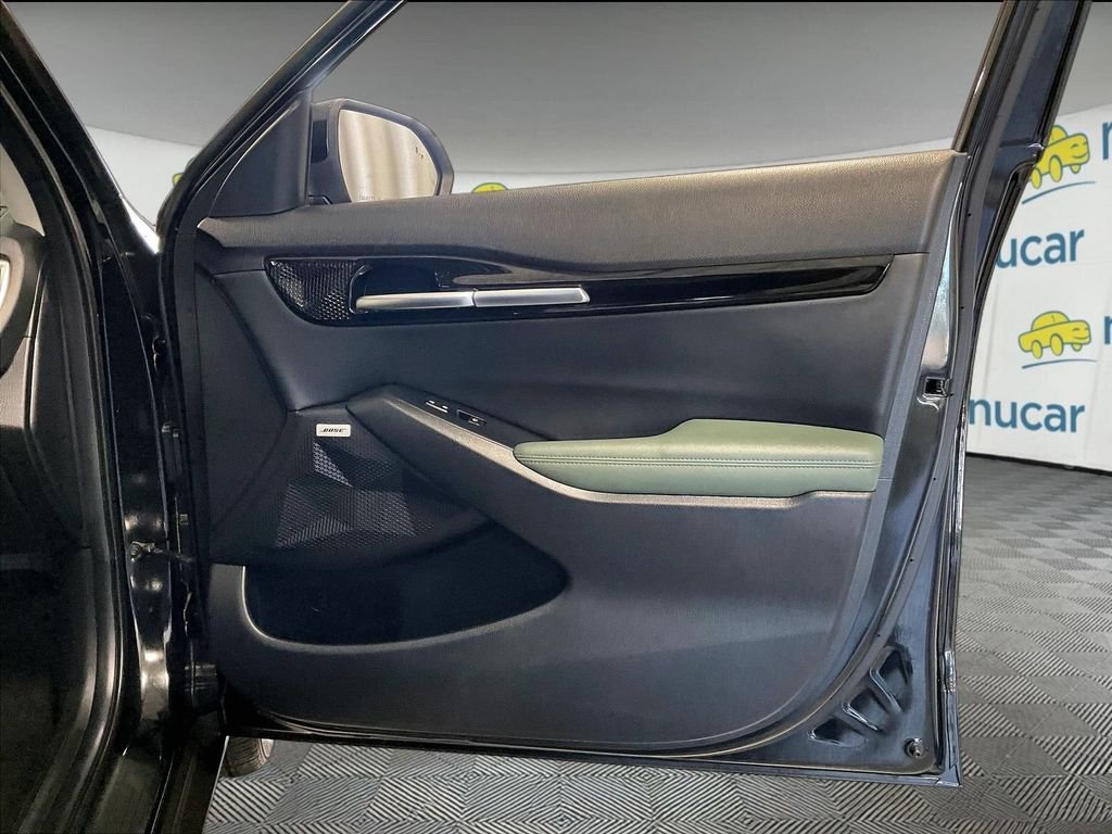 Used 2024 Black Kia SX image 12