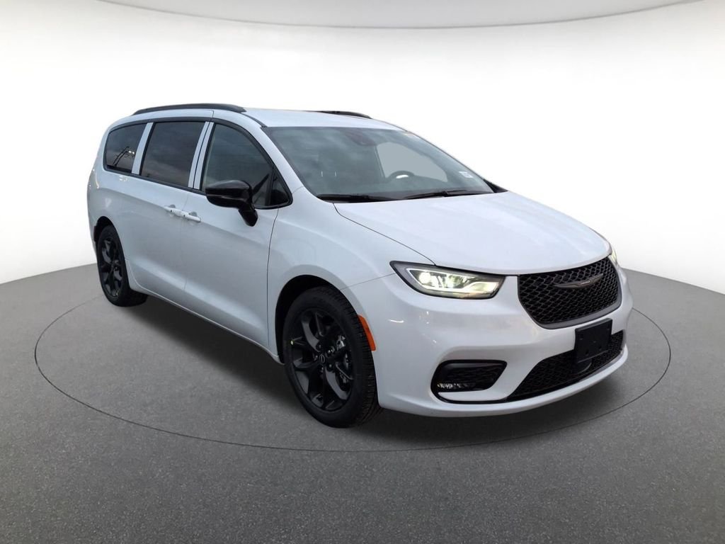 2026 Chrysler Pacifica