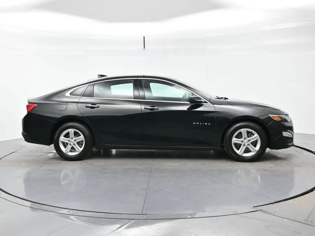 Used 2024 Mosaic Black Metallic Chevrolet 1LT image 8