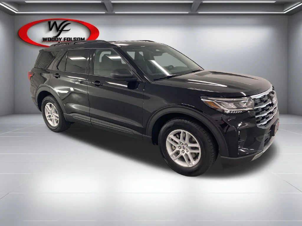 New 2027 Agate Black Metallic Ford Active image 3
