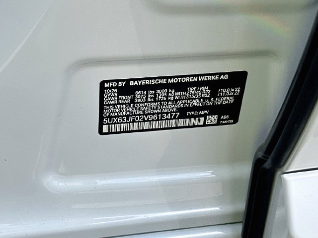 New 2027 White BMW xDrive40i image 23
