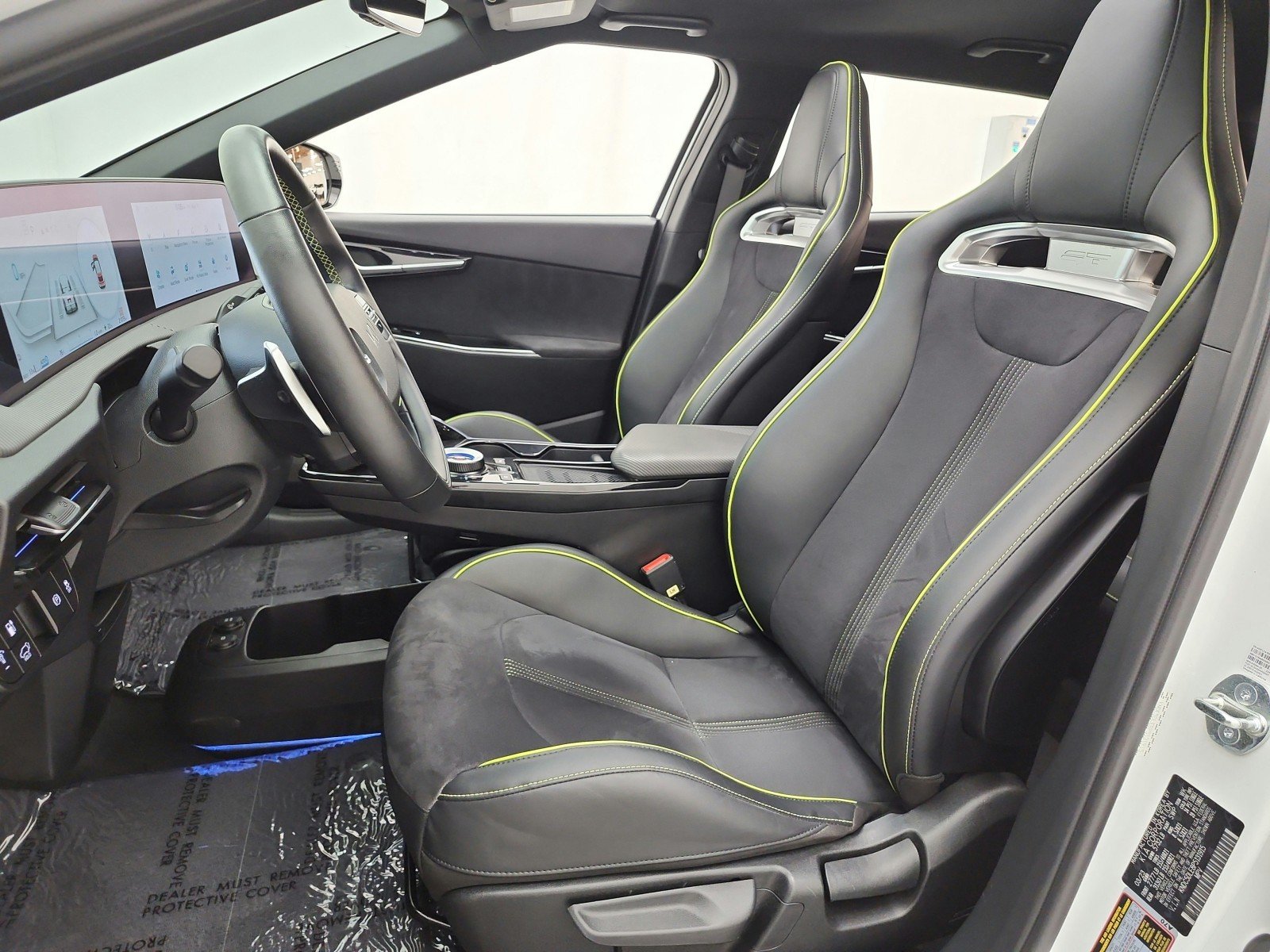 Used 2023 Snow White Pearl Kia GT image 13