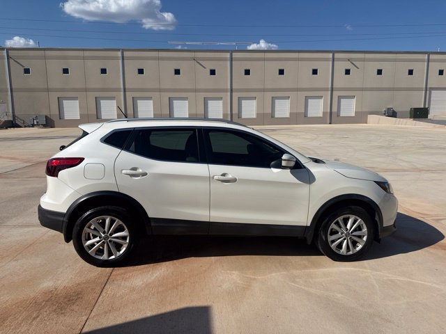 Used 2019 White Nissan SV image 4