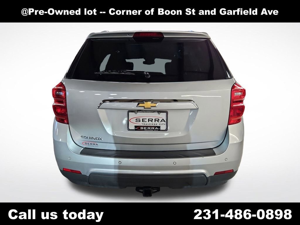 Used 2017 SILVER ICE METALLIC Chevrolet LT image 4