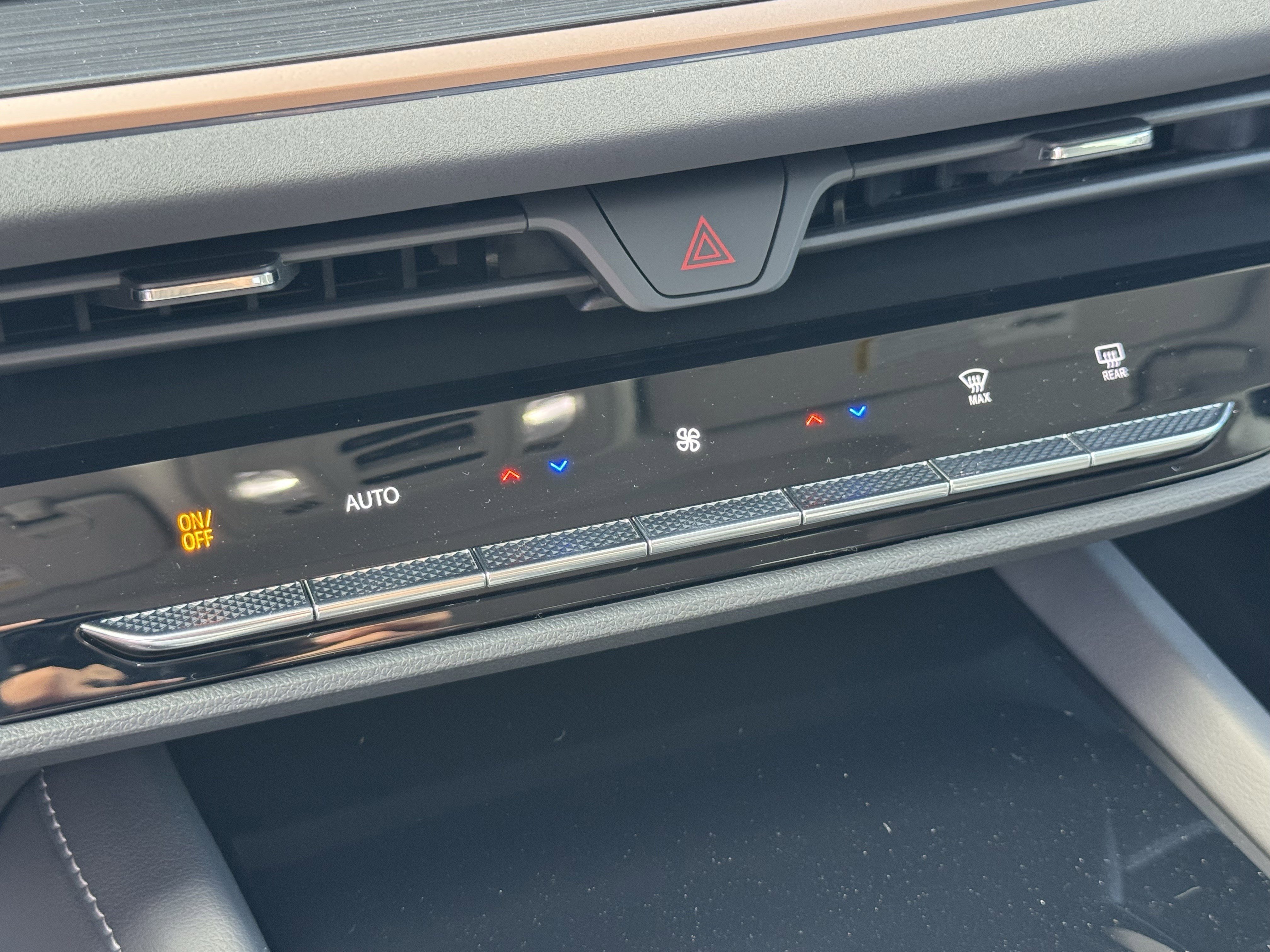 2026 Buick Envision Sport Touring - Photo 18
